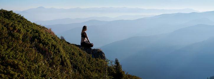 YOGA AL TRAMONTO